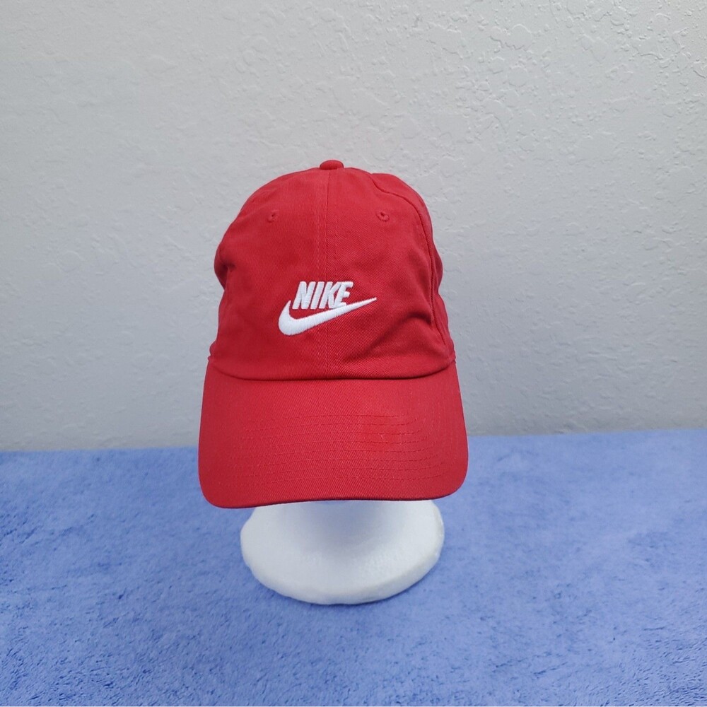 Nike Heritage86 Logo Dad Hat Cap Red Strapback Lightweight Unisex 913011-657